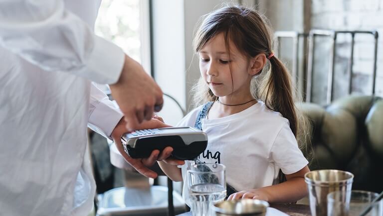 teaching a child to use a bank card